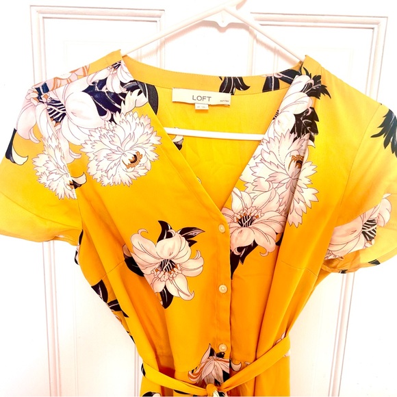 LOFT Bouquet Flutter Yellow Floral Button Down Dress - Picture 3 of 4